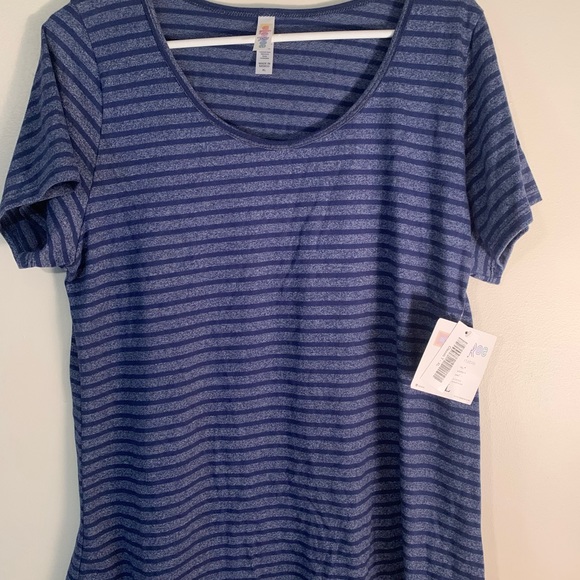 LulaRoe Classic T XL - Picture 1 of 2